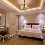 Hotel Legacy Boutique Korce