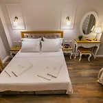 Legacy Boutique Hotell Korça