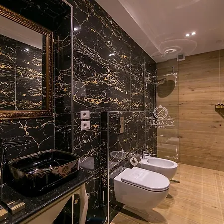 Legacy Boutique 4*