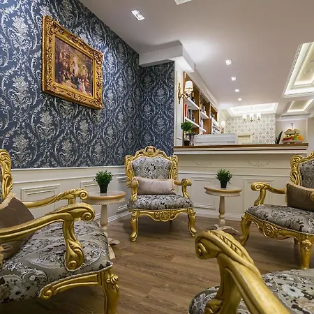 Legacy Boutique Hotel 4*