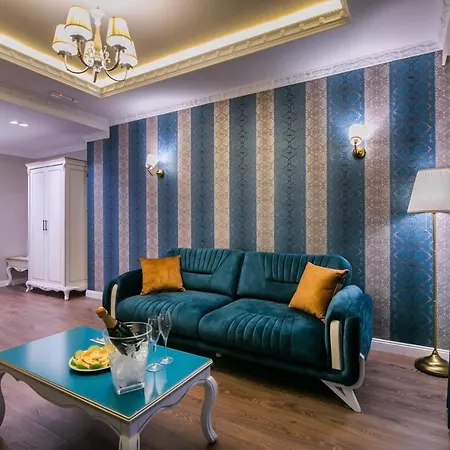 Legacy Boutique فندق