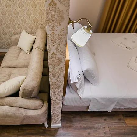 Legacy Boutique Hotel 4*