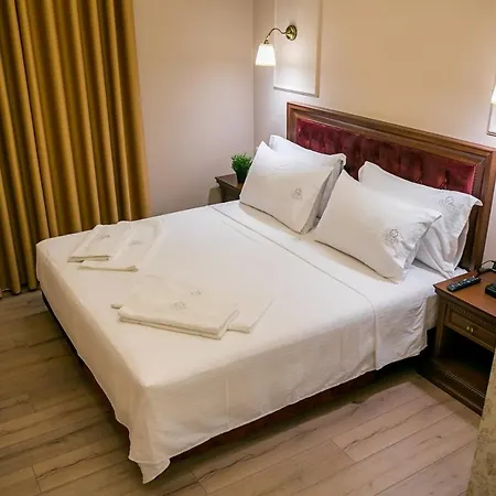 Legacy Boutique Hotel Korce