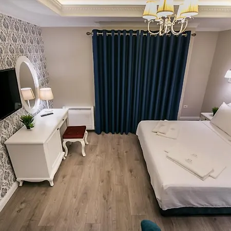 Legacy Boutique Hotel Korce