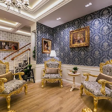 Legacy Boutique 4*