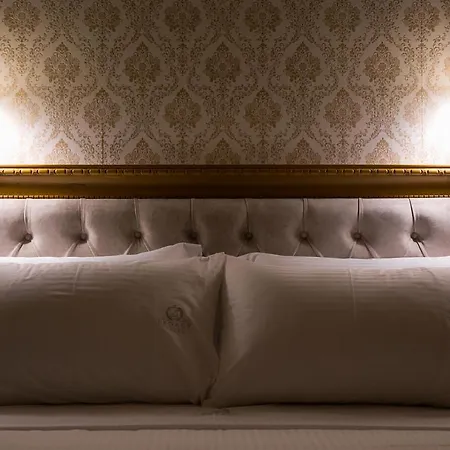 Hotel Legacy Boutique Korcza
