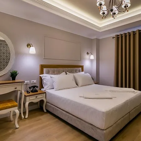 Legacy Boutique Korça