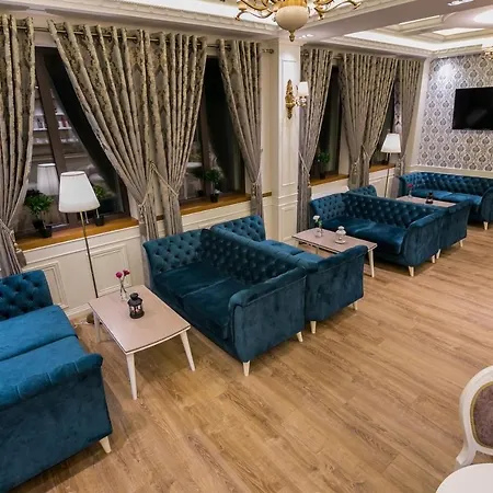 Hotel Legacy Boutique 4*