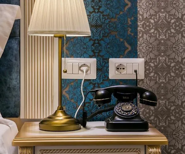 Legacy Boutique Hotel 4*