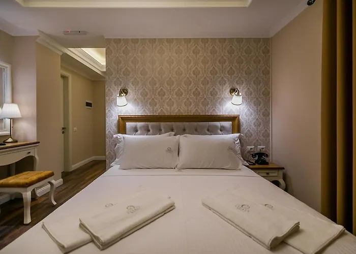 Legacy Boutique Hotel 4*