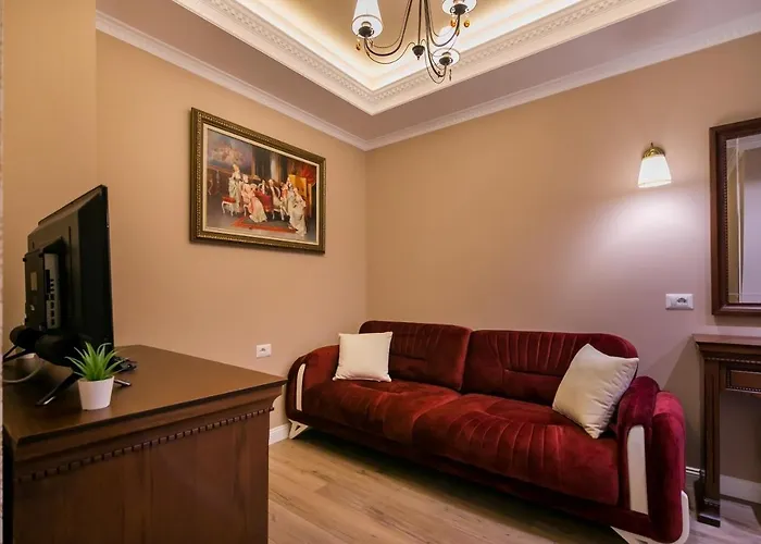 Legacy Boutique Hotel Korce