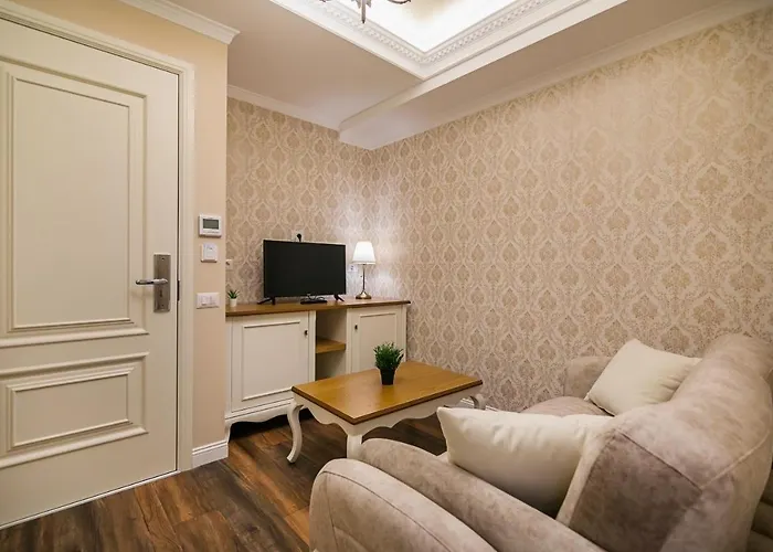 Legacy Boutique 科尔察