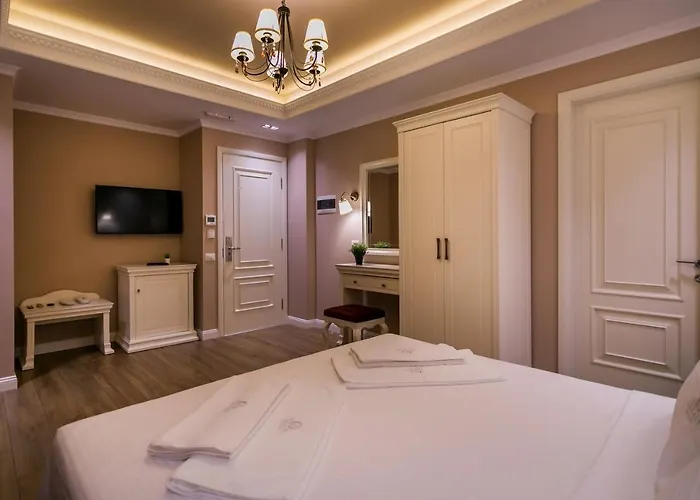 Legacy Boutique 4* 科尔察